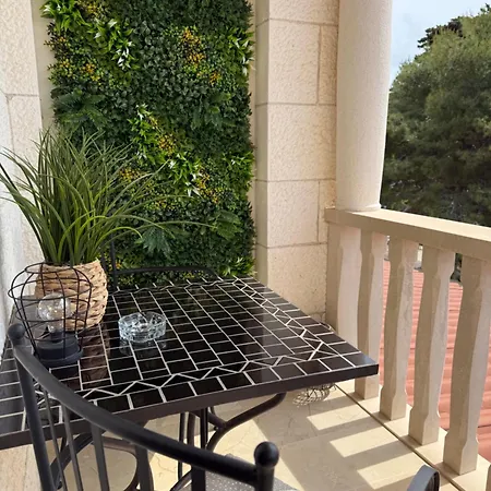 Apartment Dinka Hvar Town